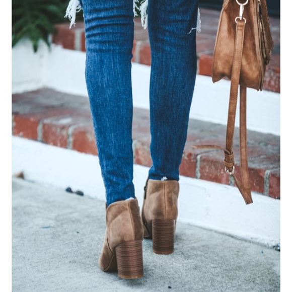 🌟1 LEFT🌟Peep Toe Booties - Picture 5 of 7